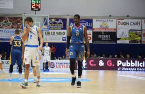 Quinta vittoria consecutiva per la Virtus Roma e primato solitario in classifica. Sbancata anche Capo D’Orlando
