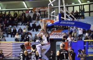 L’Apu Gsa vince a Cagliari col cuore, Spanghero e Simpson