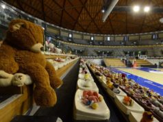 Alma Trieste – torna il “TEDDY BEAR TOSS” all’Allianz Dome, il 16 dicembre basket e solidarietà
