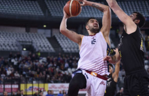La Virtus continua a volare: contro Bergamo finisce 82-78 all’overtime