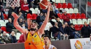 Serie B: Frata Nardo ufficializza l’ingaggio di Alessandro Azzaro