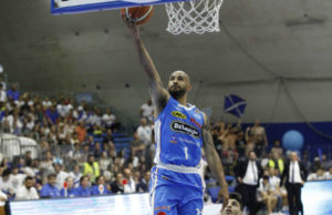 De’ Longhi Treviso Basket: rinnovo biennale per il “Professor” David Logan