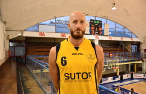 Serie B: Sutor Basket Montegranaro e capitan Luigi Selicato ai saluti