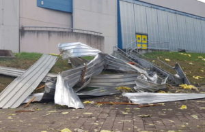Tromba d’aria a Treviglio: scoperchiato il Palafacchetti