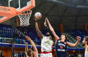 L’Urania brinda all’Allianz Cloud, i Wildcats artigliano la capolista Ravenna, 78-62