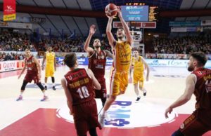 LBA: la VL lotta ma cade al Taliercio. Vince la Reyer Venezia 98-92