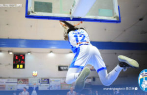 A2: Laganà e Mobio trascinano l’Orlandina, battuta Napoli 72-63 Orlandina-Napoli