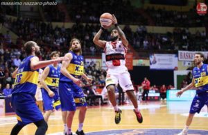 A2: Unieuro forza sette. Superata Montegranaro 71-65