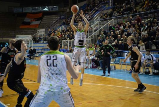 Serie B: una super Rekico vince il derby con Cesena