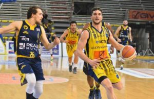 Givova Scafati: il cuore non basta, la Reale mutua Torino vince al PalaMangano
