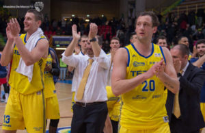 A2: La Tezenis graffia nella ripresa e ferma Forlì 71-58