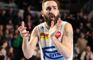Serie B: l’ Omnia Pavia firma sotto canestro Emanuele Rossi