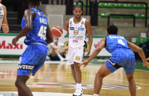 Dolomiti Energia Trentino: i bianconeri sconfitti al PalaVerde dalla De’ Longhi Treviso (91-67)