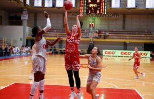 Famila Cup: La Scotti resiste un tempo. La Reyer Venezia avanza in Supercoppa 84-67