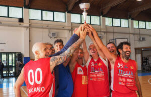 Basket Over: Il Team Angeretti vince il 1° Torneo Maxibasket Milano “Oasi Zegna”