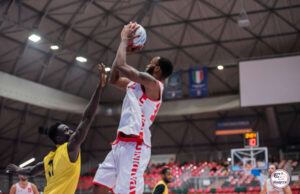 Supercoppa: L’Assigeco sconfigge Bergamo al Palabanca con un super McDuffie