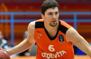 Serie A UnipolSai: La Dinamo Sassari firma il play croato Toni Katic