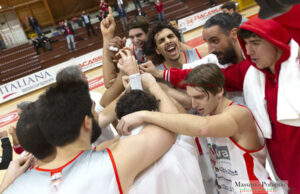 Serie B: Debutto sofferto ma vincente per la Rennova Teramo che supera la Virtus Civitanova