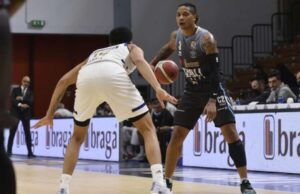 LBA: La Vanoli Cremona chiude il 2020 sconfiggendo Brindisi 96-94 al PalaRadi
