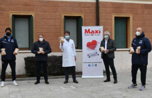 De’ Longhi Treviso Basket: Consegnati gli Orsetti Maxì alla Pediatria del Ca’ Foncello