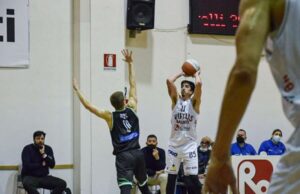 Serie B: Terzo quarto fatale alla Rossella. Ancona Passa a Civitanova 63-71