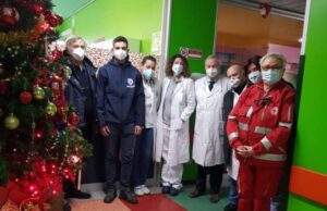 Omnia Basket Pavia: Consegnati i doni per l’Epifania alla Pediatria del San Matteo