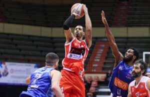 A2: Unieuro Forlì ottava meraviglia: batte Napoli e rimane imbattuta