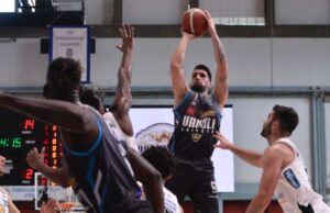 LBA: La Vanoli ritorna al successo. Al PalaRadi superata Trento 95-87