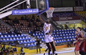 A2: Serata amara per l’Apu Udine. Mantova passa al PalaCarnera 57-68