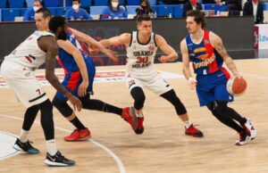 A2: La JB scappa nel primo tempo. I Wildcats rimontano nella ripresa e chiudono 81-77