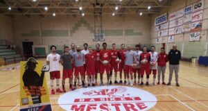 Sociale: “Keep Racism Out”. Il Vega Mestre sostiene l’Associazione Liquidambar