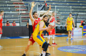 Givova Scafati: Terza vittoria consecutiva. Tramec Cento travolta al PalaMangano