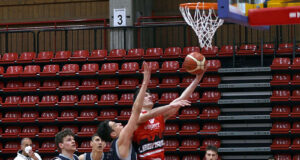 C Gold: Anche il derby di ritorno è di Saronno. Knights sconfitti 75-78