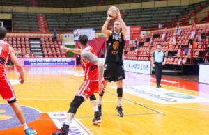 A2: L’Apu Old Wild West Udine espugna l’Unieuro Arena e aggancia Forlì
