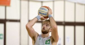 Green Basket Palermo: Giuseppe Caronna ancora in maglia biancoverde