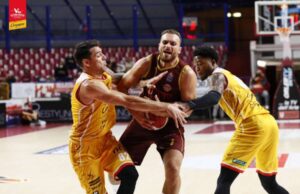 LBA: Pesaro sfiora l’impresa al Taliercio. L’ultimo quarto premia la rimonta di Venezia
