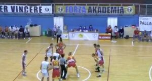 C Gold: Nuova Pallacanestro Messina sconfitta casalinga nel derby contro il Basket School