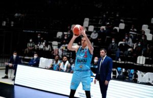 Successo esterno della Vanoli Cremona che batte 58-64 l’Unahotels Reggio Emilia all’Unipol Arena
