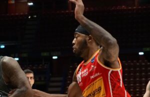 LBA: Brescia non si ferma più e sbanca la Vitrifrigo Arena 83-88