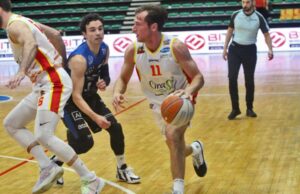 A2: L’OraSì rimonta da -20 poi si perde nel finale. Vince Latina 88-84