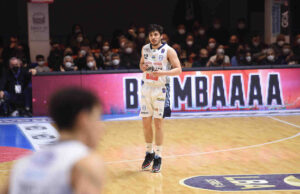 LBA: L’Happy Casa non riesce a sbloccarsi. Varese piazza la zampata nel finale
