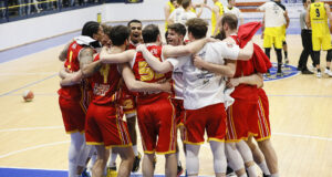 Serie B: Incredibile Oleggio. Gli squali espugnano il PalaBasletta 77-79