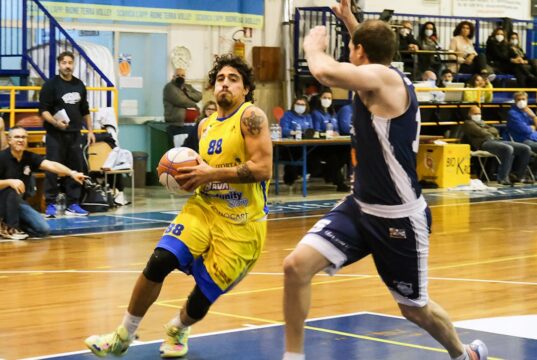 Serie B: Battaglia al PalaErrico. Pozzuoli si impone sulla Fidelia Torrenova 73-71