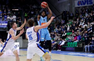 LBA: La Gevi Napoli espugna il PalaVerde. Superata la Nutribullet Treviso 77-67