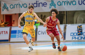 Serie B: La UEB Gesteco va sull’1-0 (75-51) contro Livorno davanti a una marea gialla