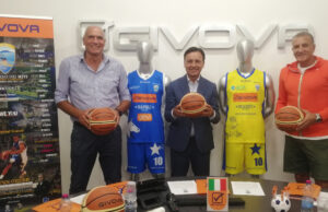 Givova Old Star Game 2022: Presentate le maglie del grande evento benefico del PalaBarbuto.