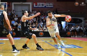 LBA: Strepitoso ultimo quarto. La Bertram chiude la rimonta e supera Trento