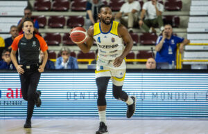 LBA: Esordio perfetto. La Tezenis vince contro Brindisi dopo un overtime
