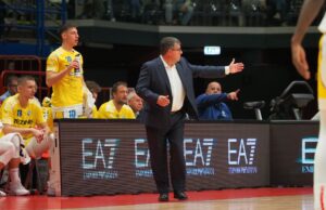 La Tezenis torna alla vittoria. 65-70 al PalaBigi di Reggio Emilia