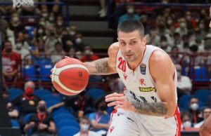 Torna al successo Reggio Emilia. Pesaro cade al PalaBigi 95-76
